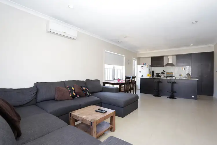 Fifth view of Homely house listing, 39 Daymar Circuit, Craigieburn VIC 3064