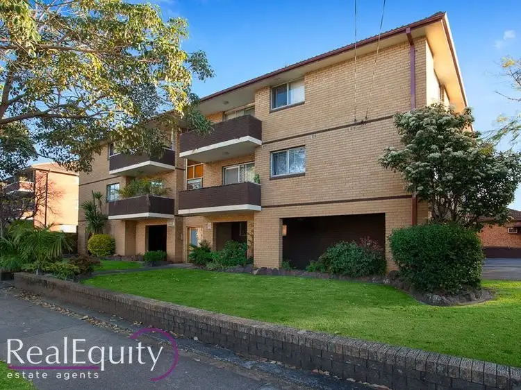 2/76 The Boulevard, Lakemba NSW 2195