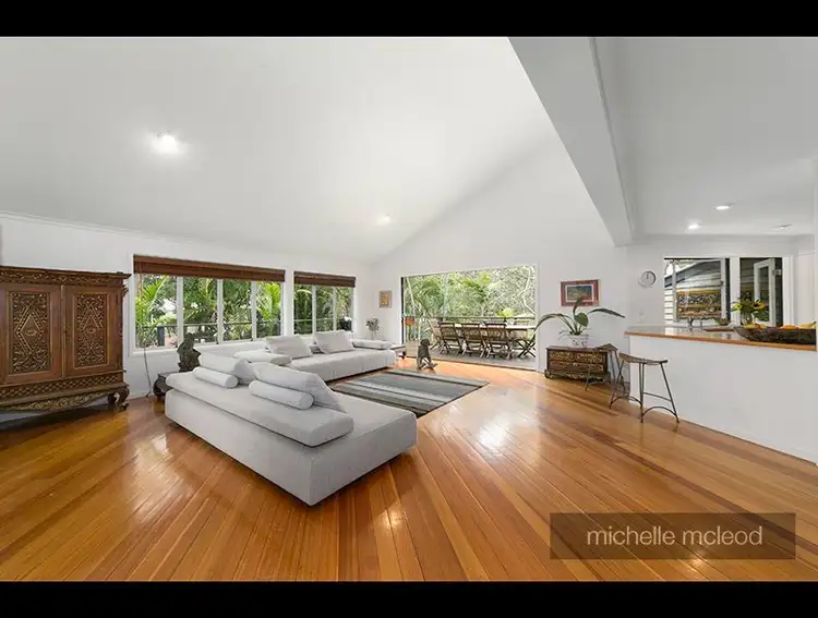 95 Ludlow Street, Chapel Hill QLD 4069