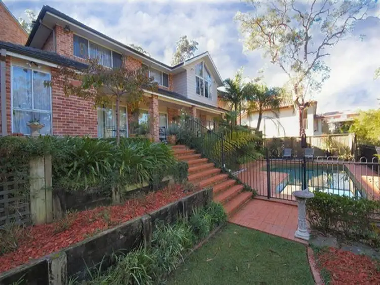 33 Southwood Place, West Pennant Hills NSW 2125