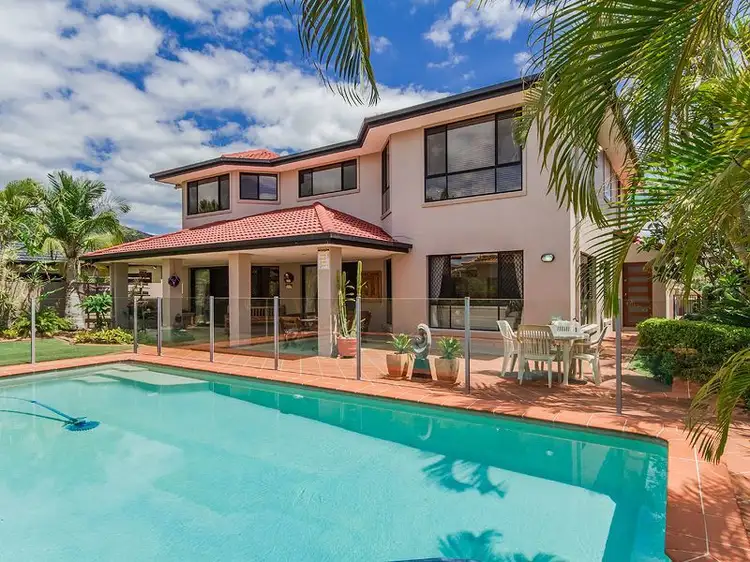 18 Rebholz Drive, Benowa Waters QLD 4217