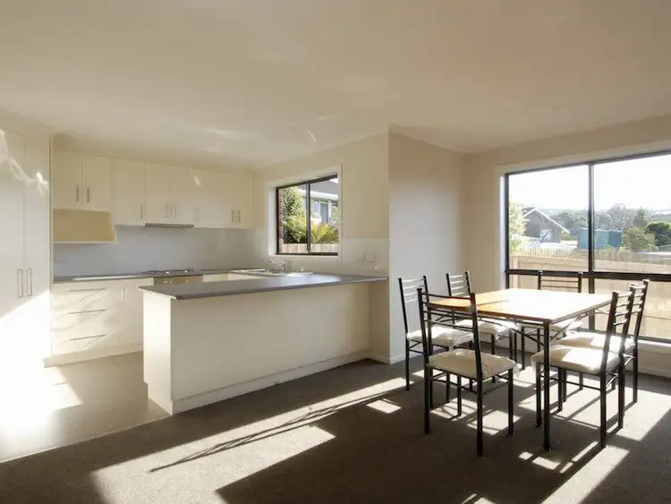Fifth view of Homely unit listing, 1/211 Roslyn Avenue, Blackmans Bay TAS 7052