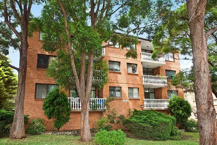 Main view of Homely unit listing, 9/16-20 Hampton Court Road, Carlton NSW 2218