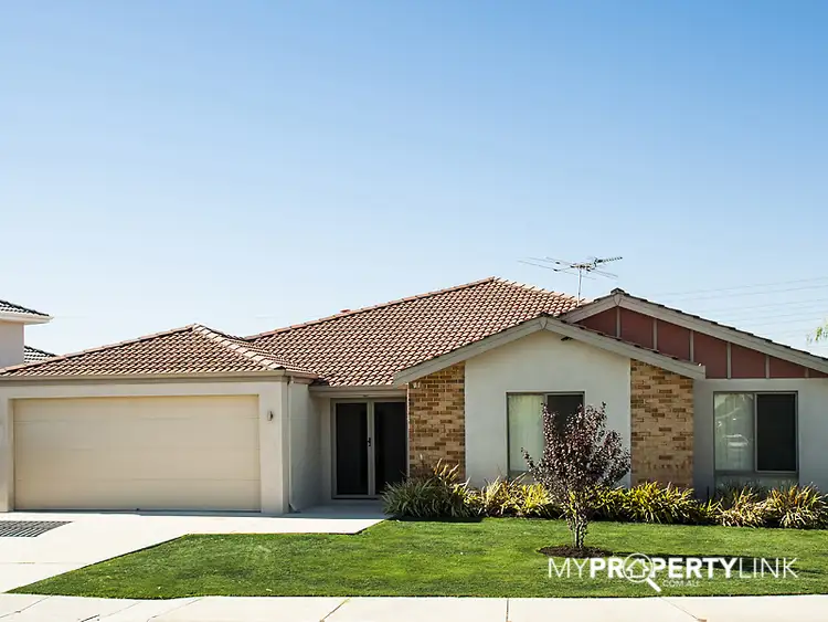 2 Cottontree Lane, Bennett Springs WA 6063
