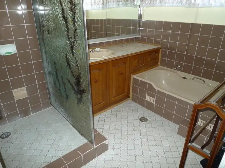 Fifth view of Homely house listing, 8 Viola Place, Greystanes NSW 2145