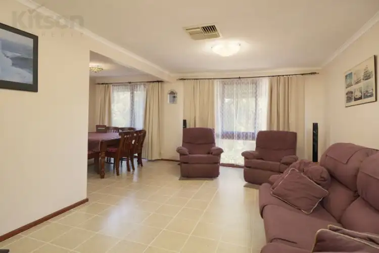 Second view of Homely house listing, 6 Telopea Cres, Lake Albert NSW 2650