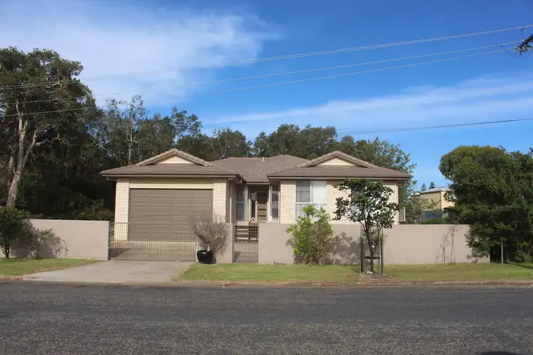 10 Ganderton Street, Woolgoolga NSW 2456