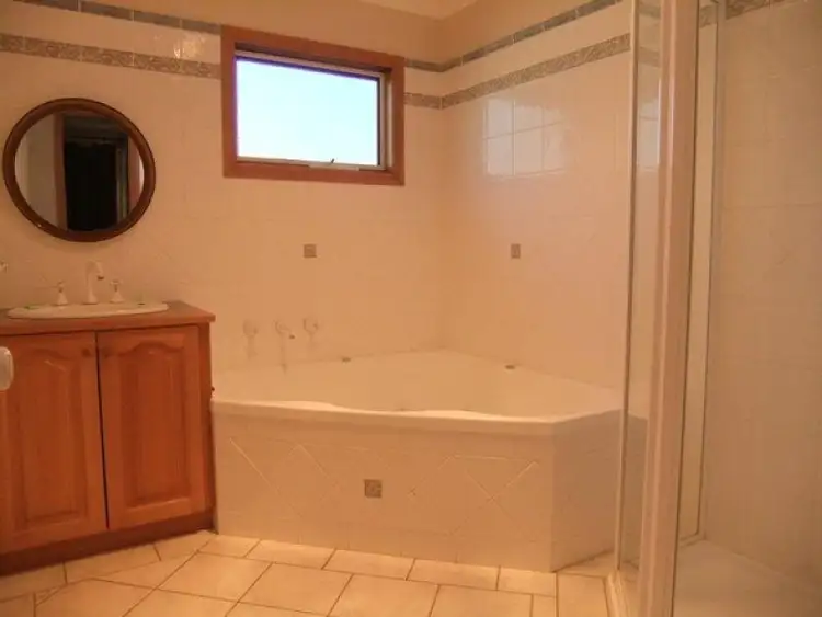 Seventh view of Homely house listing, 3/34 Gavan St, Bright VIC 3741