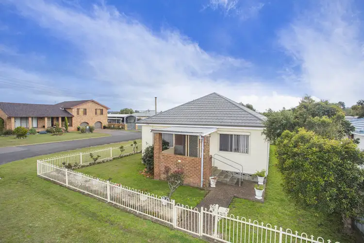 14 Anzac Avenue, Cessnock NSW 2325
