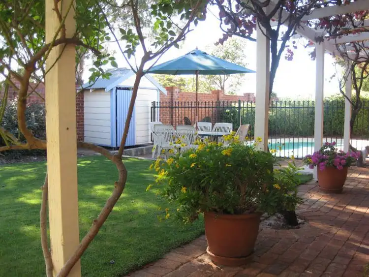 Seventh view of Homely house listing, 2 Zircon Court, Carine WA 6020