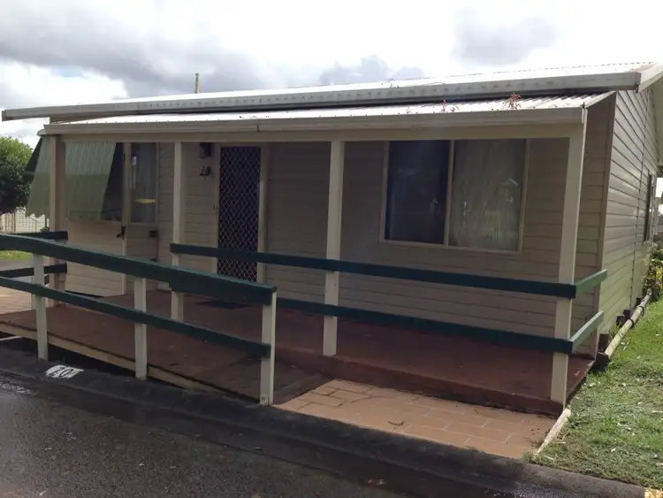 Residence 20/4 Gimberts Road, Morisset NSW 2264