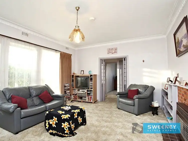 Second view of Homely house listing, 10 Myrtle Grove, Altona VIC 3018