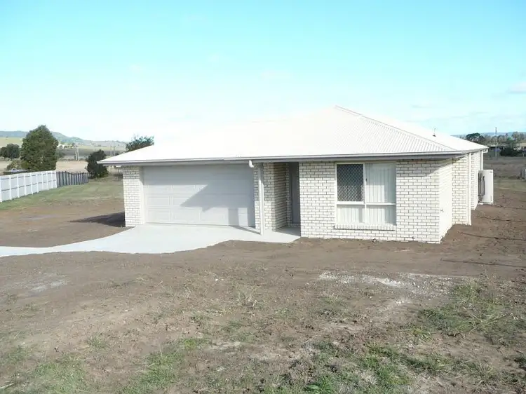 68 Pat Slattery Place, Lowood QLD 4311