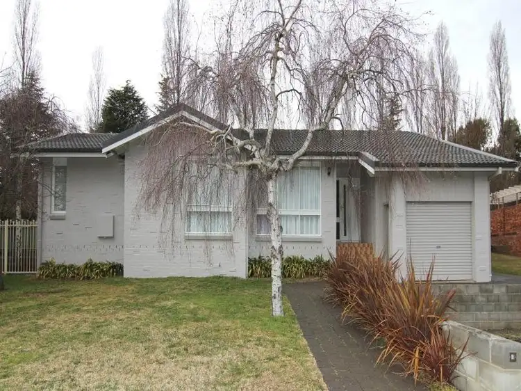 Main view of Homely house listing, 10 Yarawini Drive, Orange NSW 2800