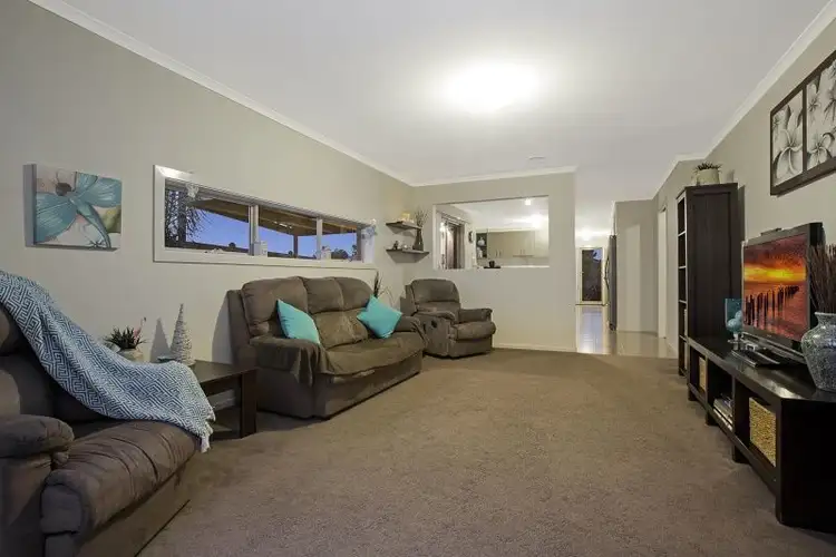 Fifth view of Homely house listing, 28 BANFIELD PLACE, Lyndhurst VIC 3975