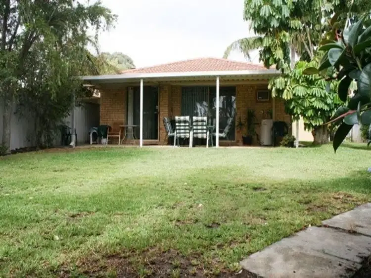 Fifth view of Homely villa listing, 10A Jurien Way, Thornlie WA 6108