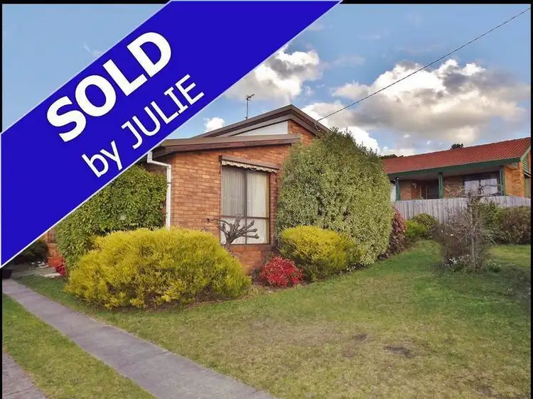 10 Durham Road, Newborough VIC 3825