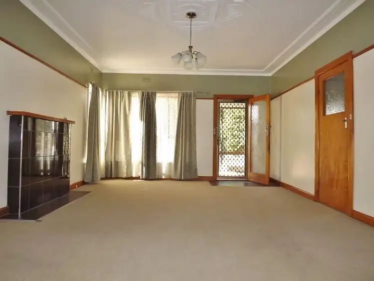 Fifth view of Homely house listing, 10 Bell Street, Moe VIC 3825
