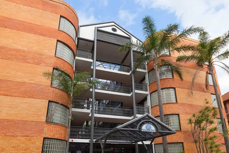 Fourth view of Homely studio listing, 305/8 Ward Avenue, Potts Point NSW 2011