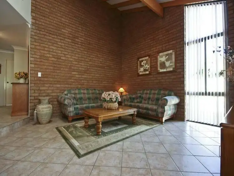 Seventh view of Homely house listing, 10 Amber Way, Thornlie WA 6108