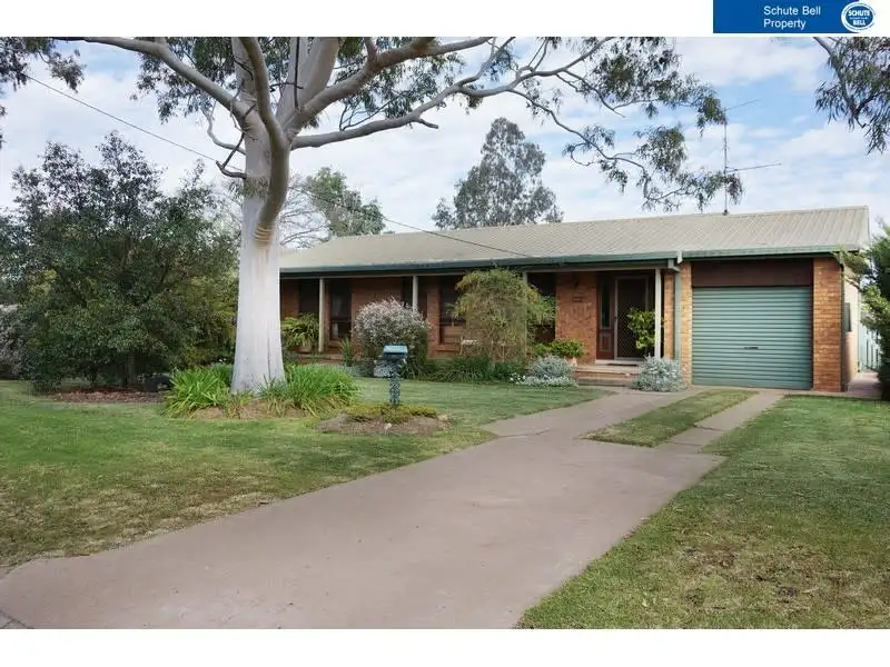 Main view of Homely house listing, 166 Dandaloo St, Narromine NSW 2821
