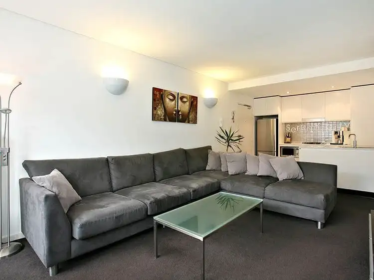 Main view of Homely unit listing, 32/21-25 Coulson Street, Erskineville NSW 2043