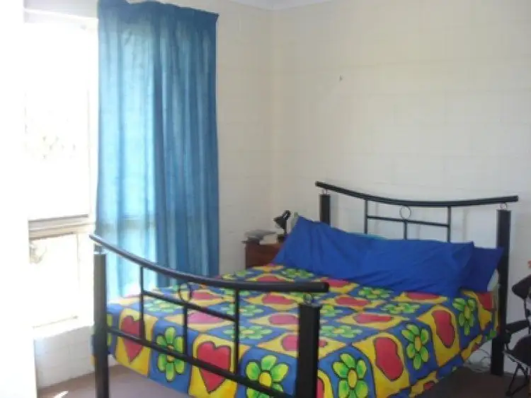 Fifth view of Homely house listing, 2 Amber Avenue, Rasmussen QLD 4815
