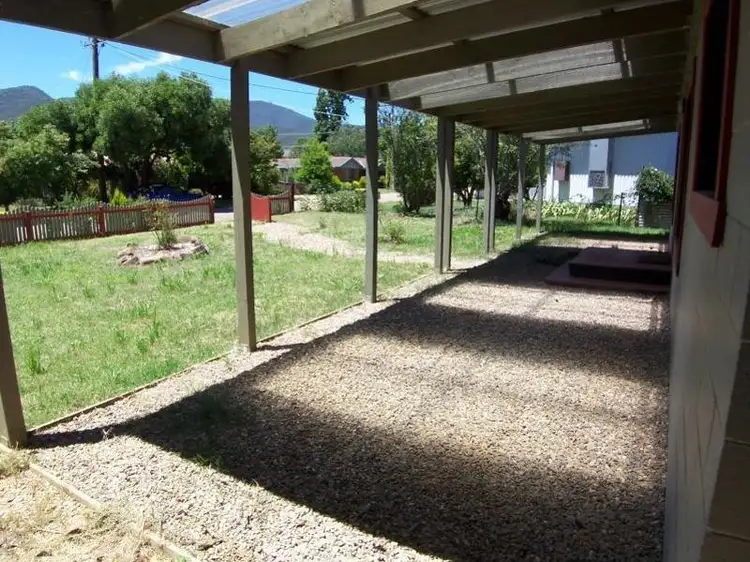 4 Chandler Court, Porepunkah VIC 3740
