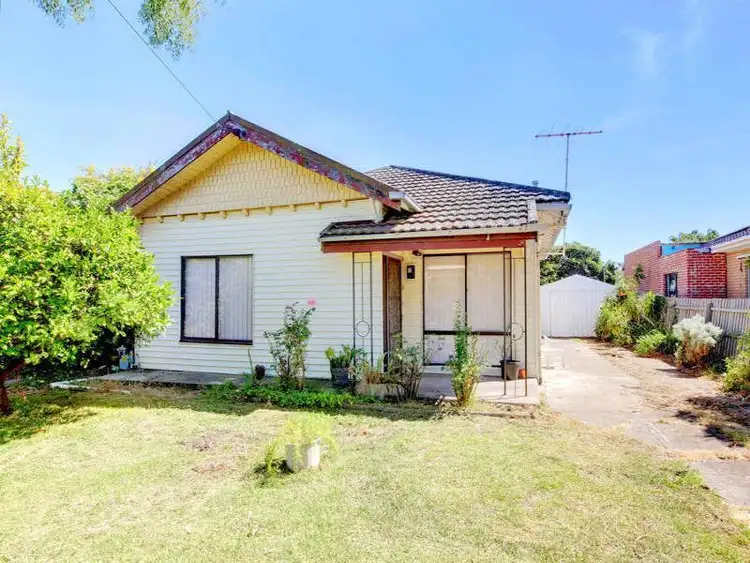 20 Elphin Street, Newport VIC 3015