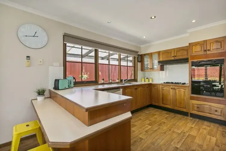 Fourth view of Homely house listing, 10 HOOP PINE COURT, Cranbourne North VIC 3977