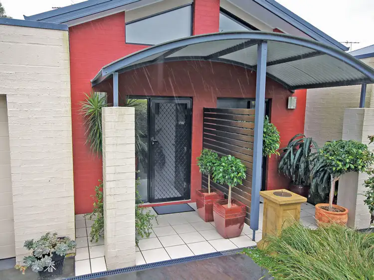 Second view of Homely semi-detached listing, 2/8 Seagrass Circuit, Corlette NSW 2315