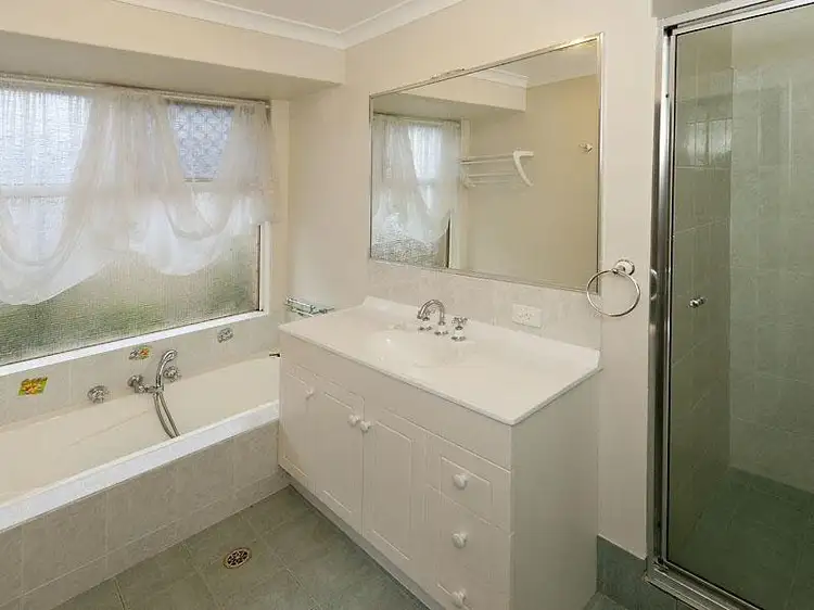 Fifth view of Homely house listing, 4 Kirin Way, Maddington WA 6109