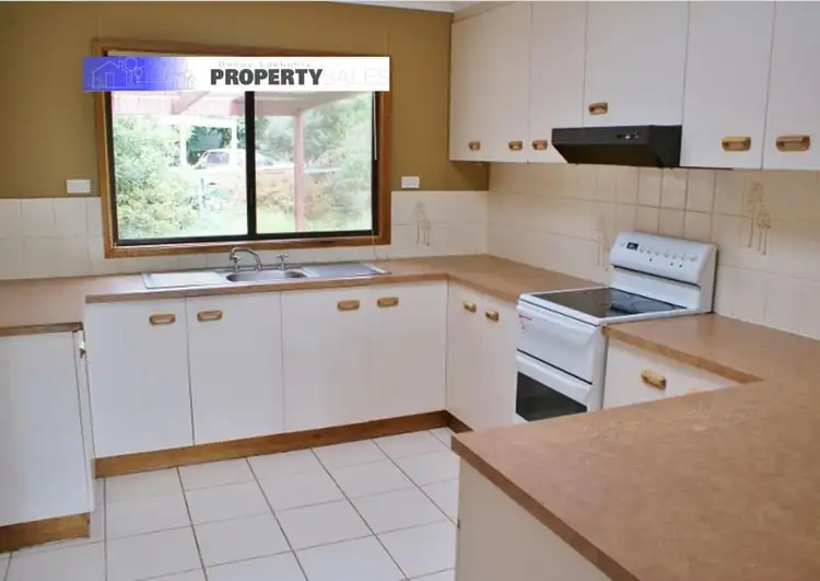 Second view of Homely house listing, 35 Pinnacle Drive, Rawson VIC 3825