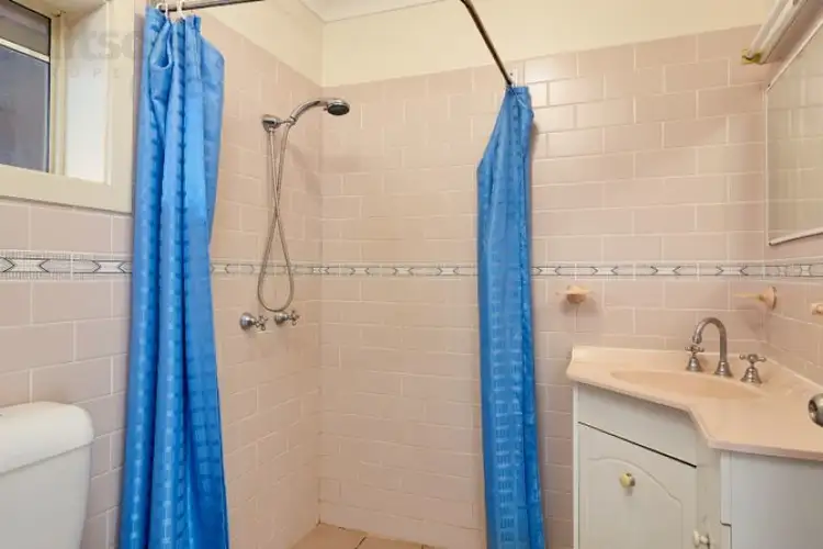 Sixth view of Homely house listing, 112 Undurra Drive, Glenfield Park NSW 2650