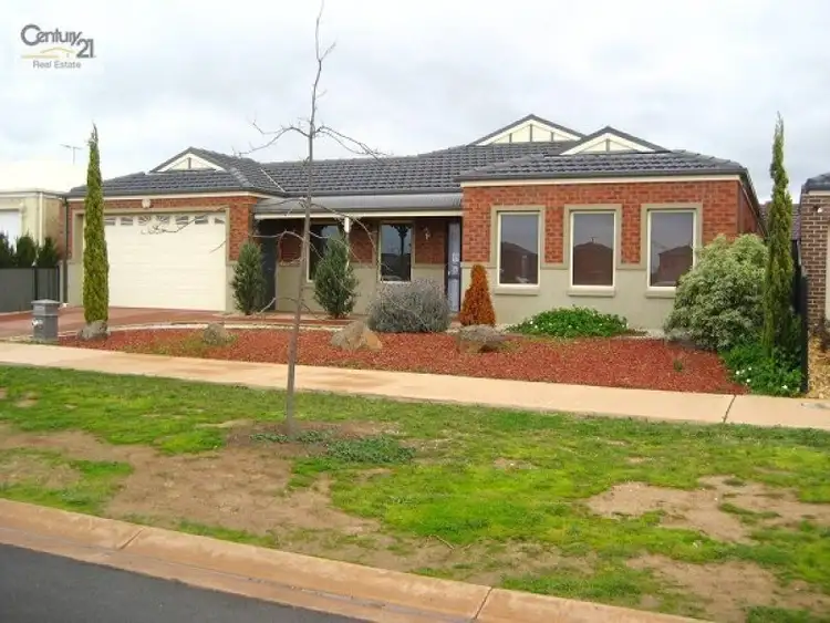 48 Innisfail Drive, Point Cook VIC 3030