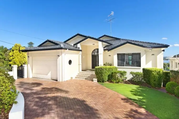 111 Stuart Street, Blakehurst NSW 2221