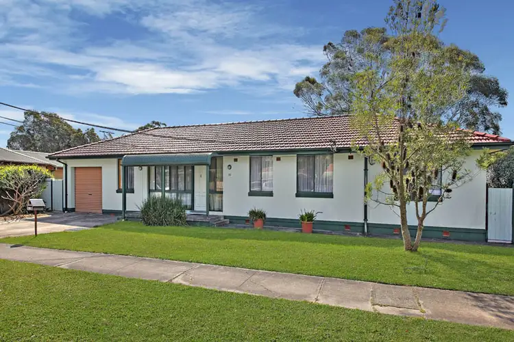 10 Forrest Street, Chifley NSW 2036