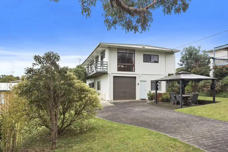 11 Bass Crescent, Skenes Creek VIC 3233