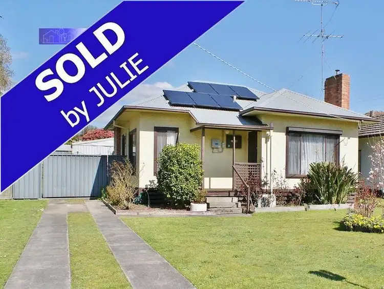37 Service Road, Moe VIC 3825