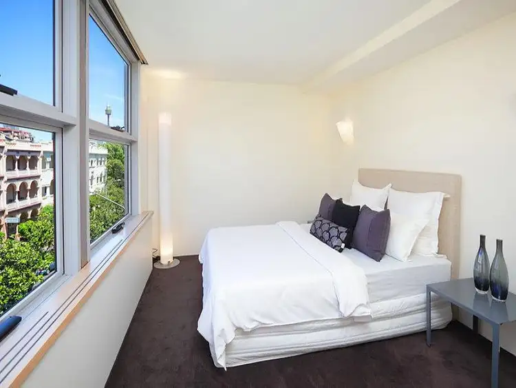 Third view of Homely apartment listing, 4/12-16 Challis Avenue, Potts Point NSW 2011