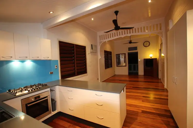 3 Beryl Street, Cairns North QLD 4870