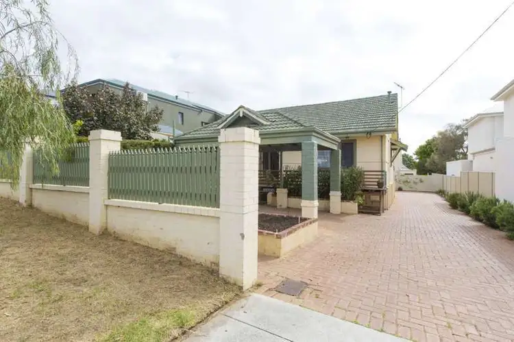 25A Stoneham Street, Joondanna WA 6060