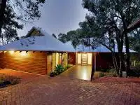 945 Martin Road, Mundaring WA 6073