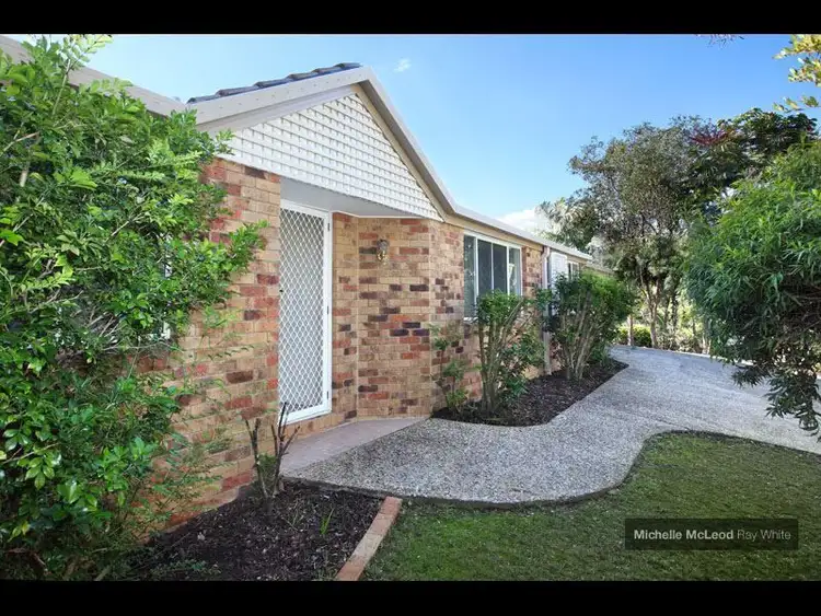 Second view of Homely house listing, 7 Geewan Place, Chapel Hill QLD 4069