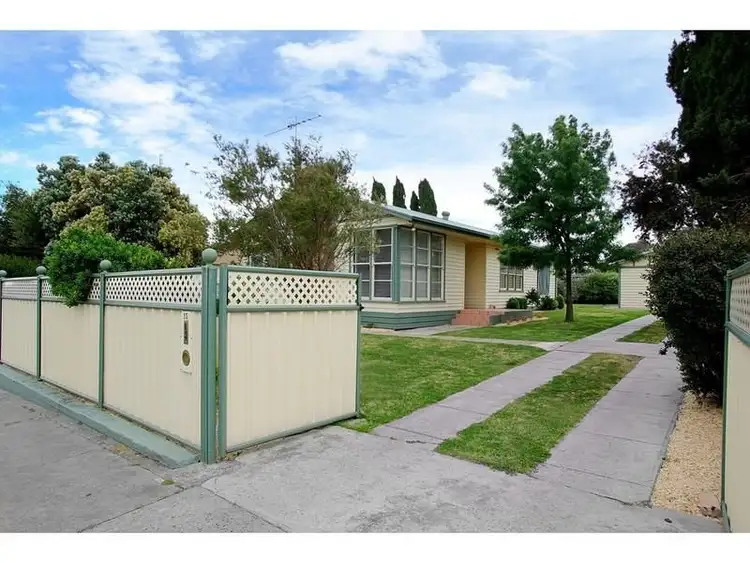 15 Park Street, Belmont VIC 3216