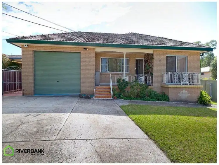 29 Grevillea Crescent, Greystanes NSW 2145
