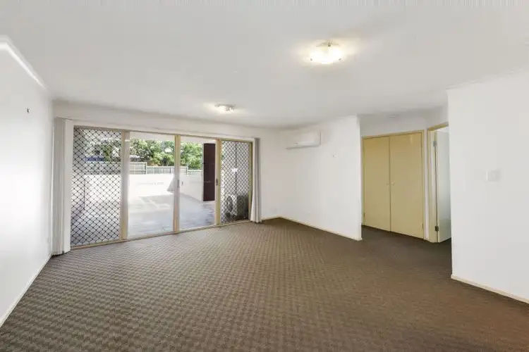 10/269 Nursery Road, Holland Park QLD 4121
