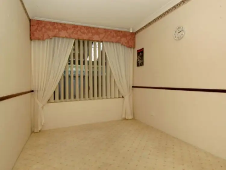 Seventh view of Homely house listing, 16 Autumn Crescent, Thornlie WA 6108