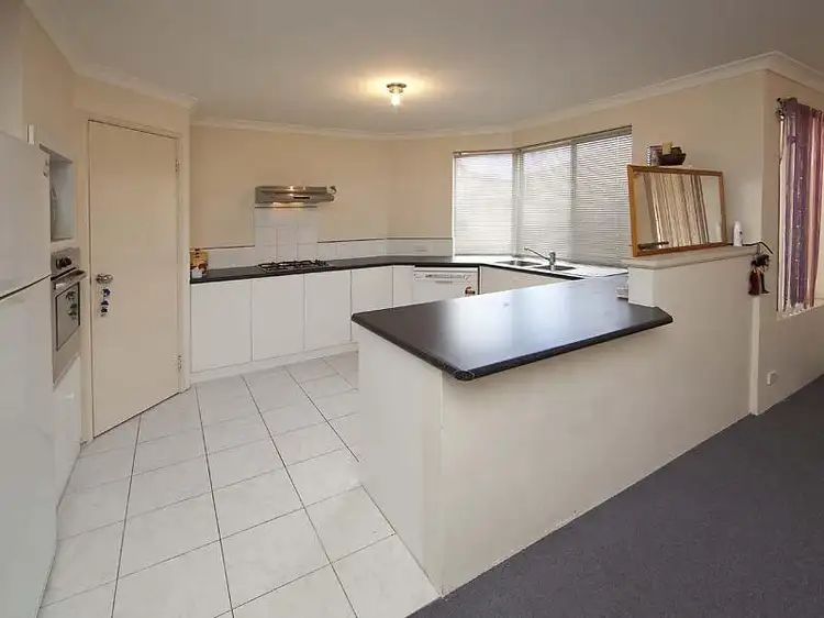 5/24 Bickley Road, Cannington WA 6107