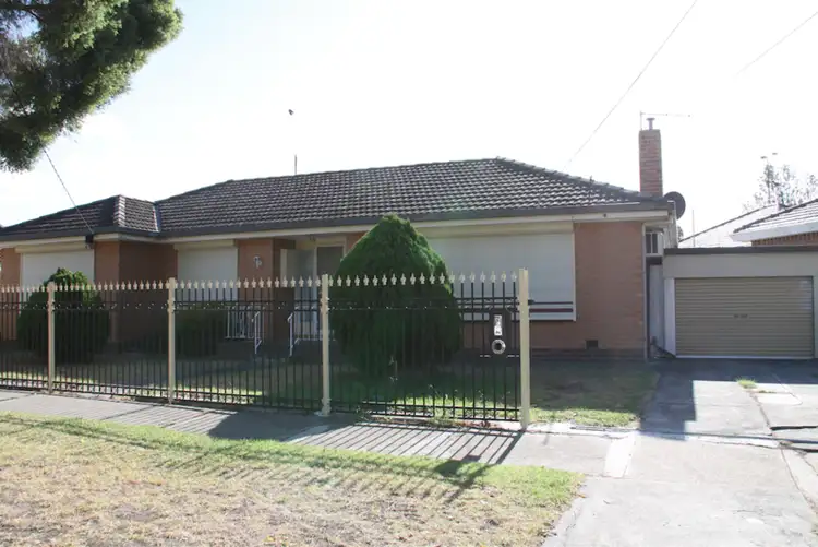 10 Gum Street, Sunshine West VIC 3020